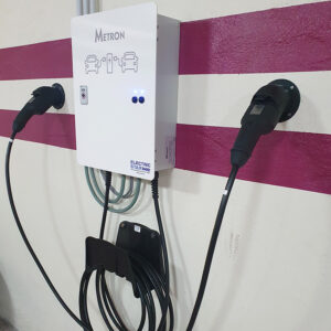Duo charging station with cables (2 x 3.7kW)